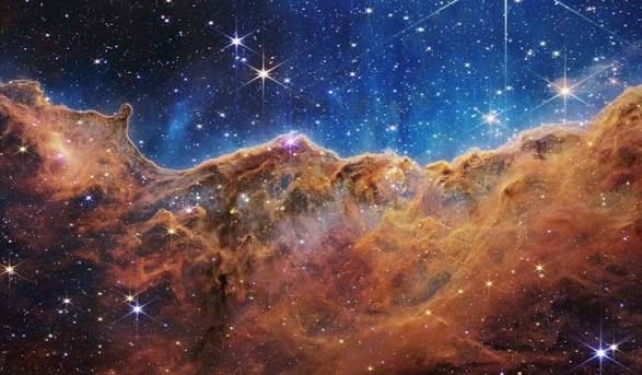 James Webb: O Telescópio que Vê o Passado do Universo